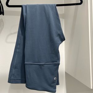 Lululemon yoga pants, mini flare, 28” inseam
